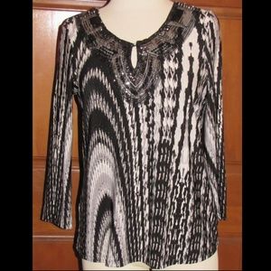 7 WONDERS black artsy long sleeve blouse M✨